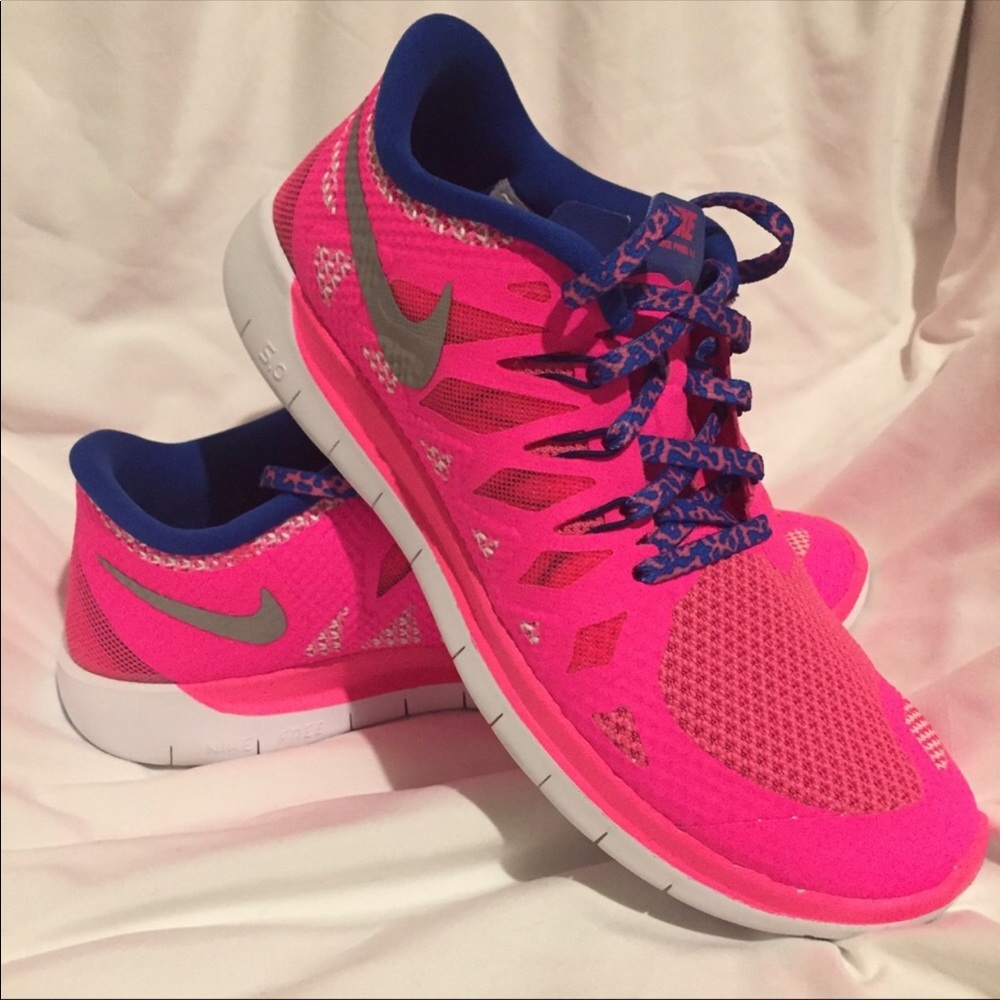 Women’s Nike Free 5.0 sneakers